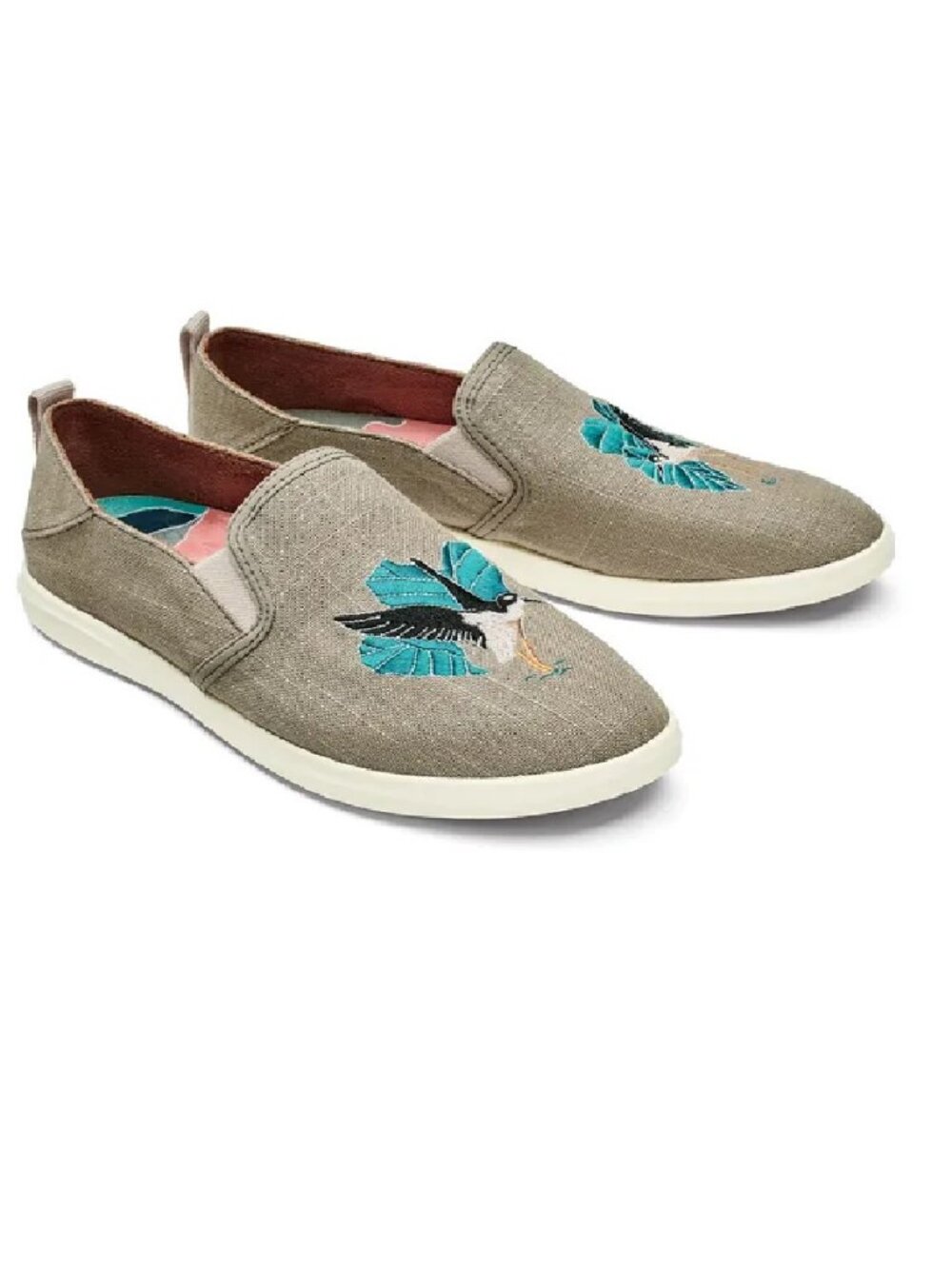 OluKai Women's Slip On Walking Shoes Casual Everyday Footwear Size 9.5W